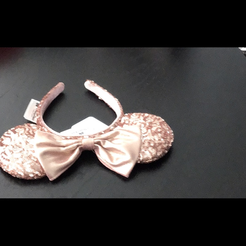 Mimi Mouse ears